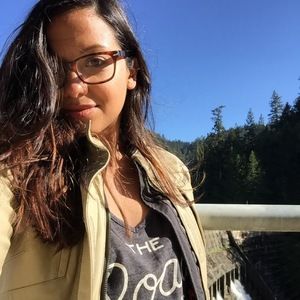 Meet your Posher, Justine